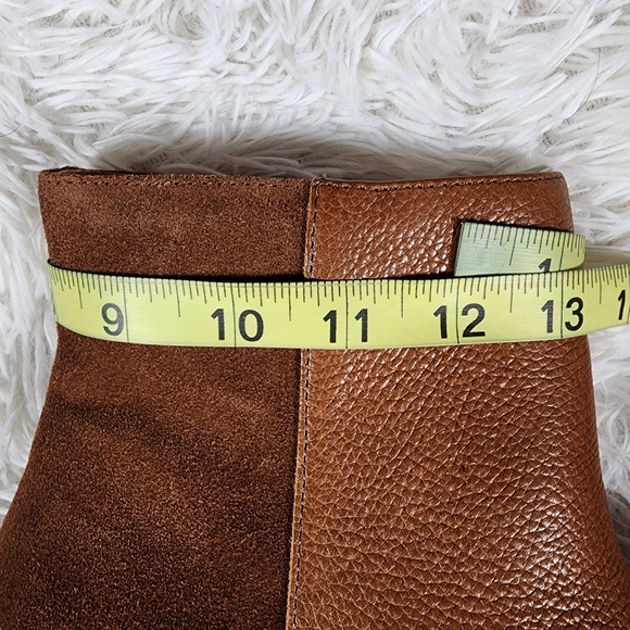 Crown Vintage Two-Toned Heeled Boots Size 8.5M - Picture 9 of 15